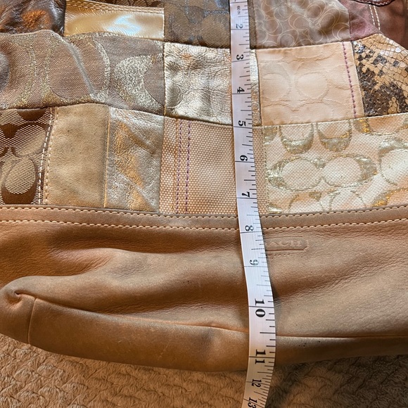 Vintage Patchwork Coach Bucket Bag - Picture 5 of 9